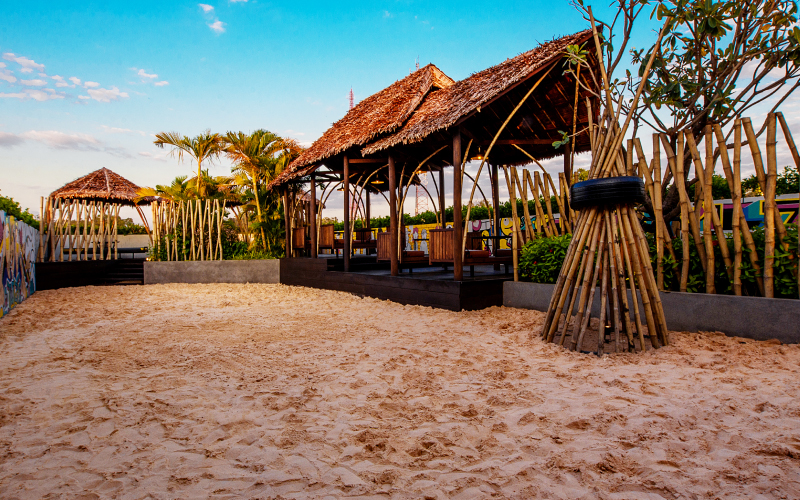 Akas-Pool Beach & Bar-07.jpg